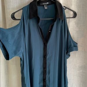 Collard button up top